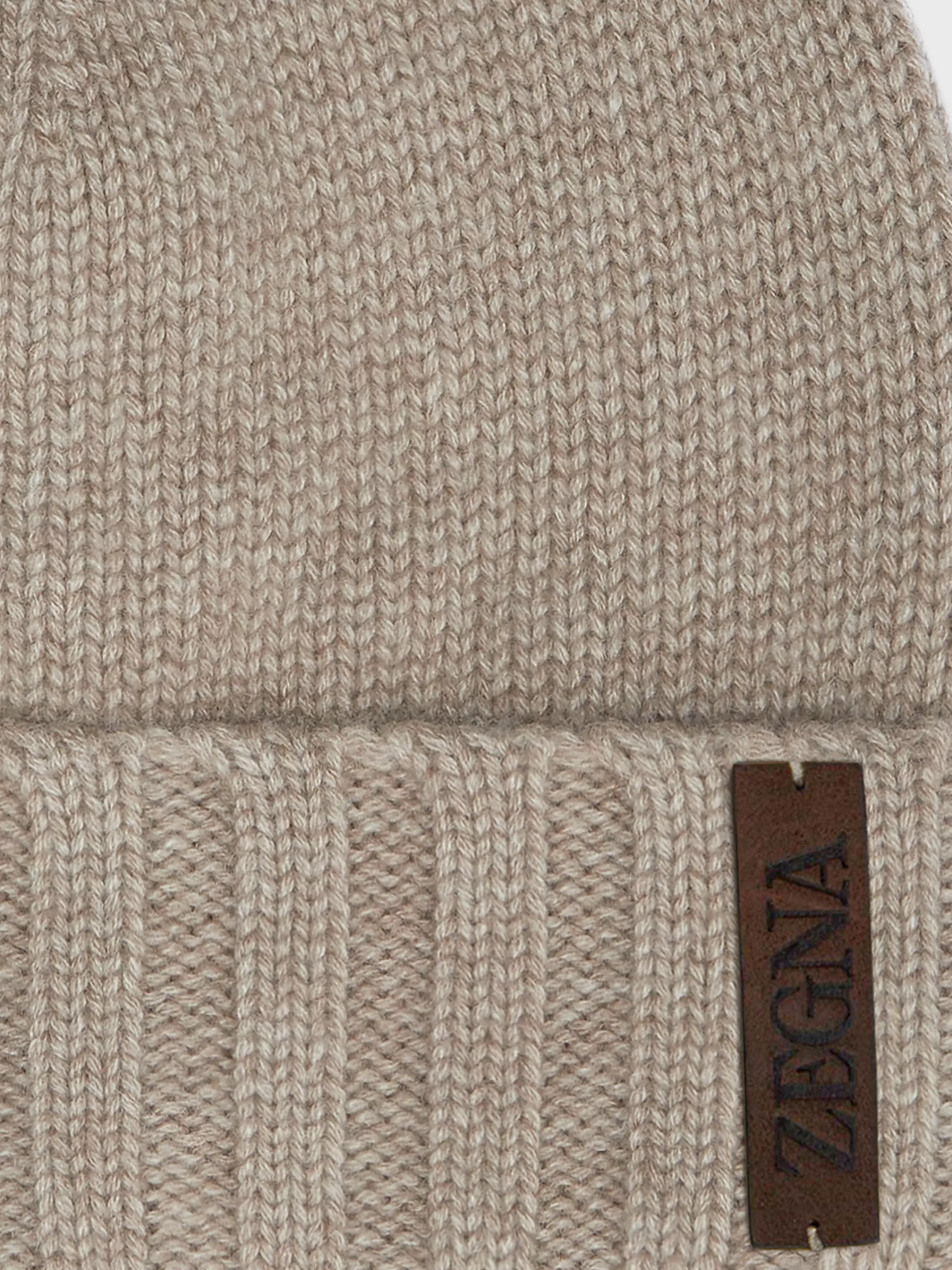 Outlet Beanie aus Oasi Cashmere in Handschuhe, Schals Und Hüte