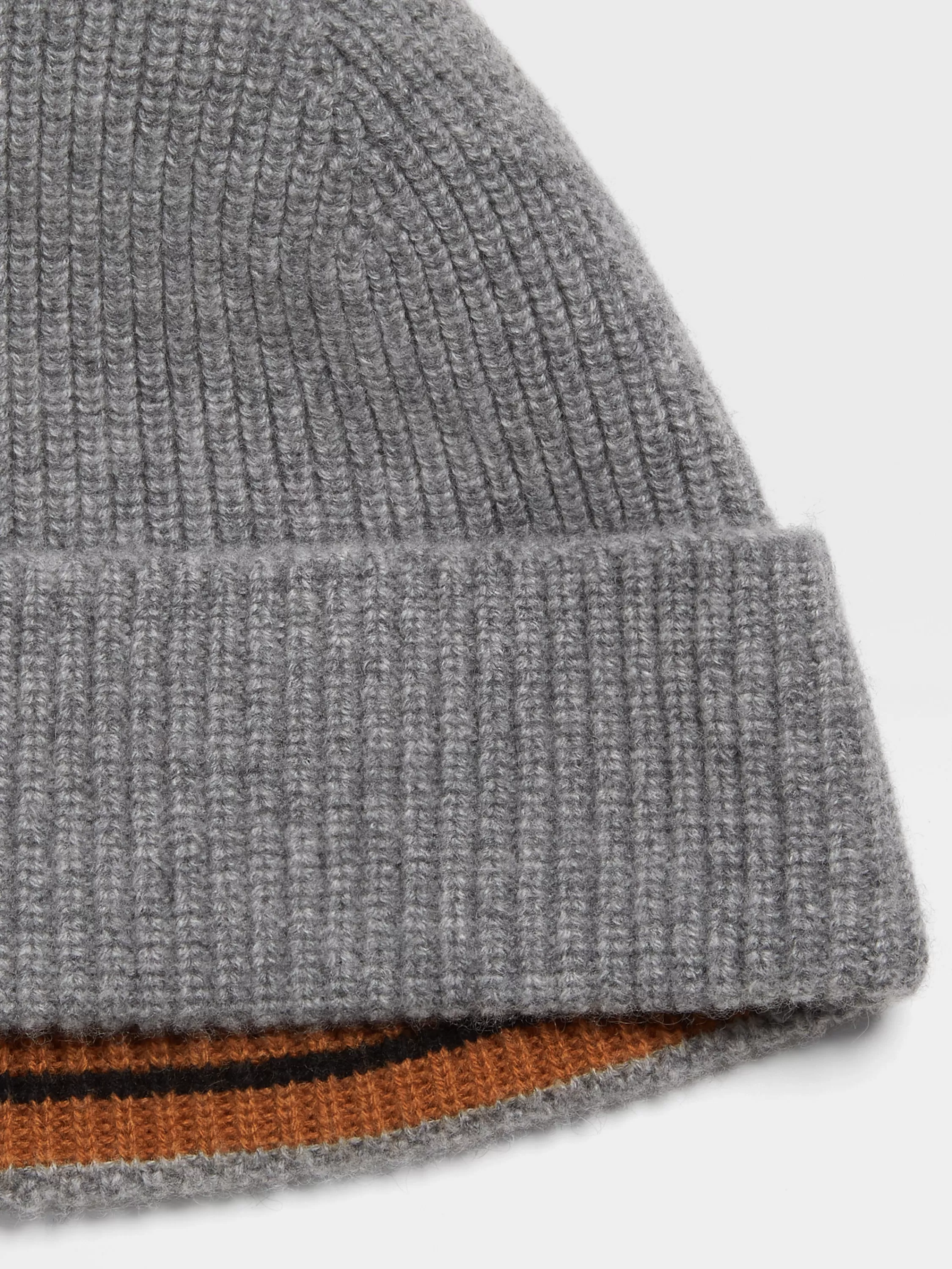 Hot Beanie aus Oasi Cashmere in meliertem Grau Handschuhe, Schals Und Hüte