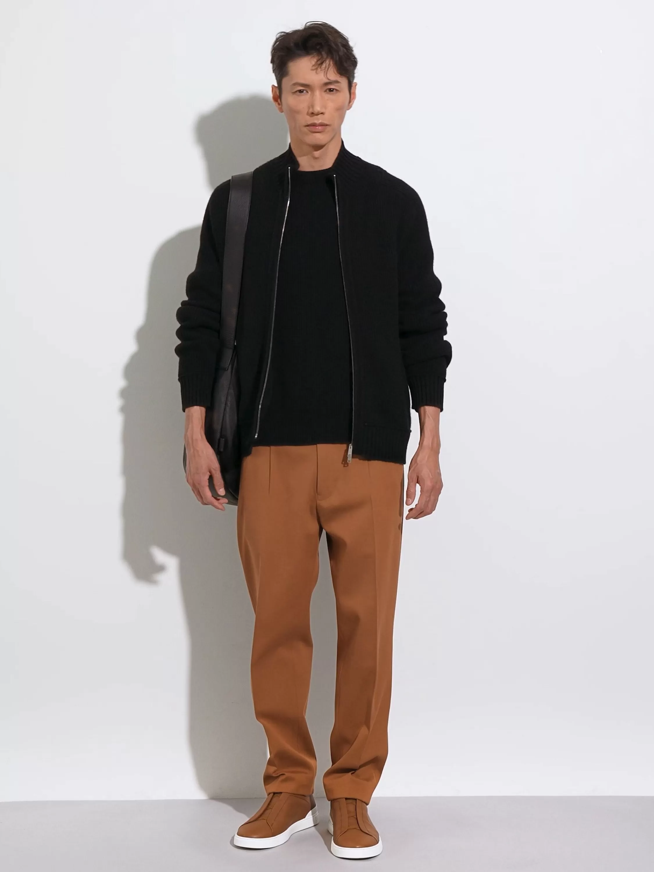 Best Sale Cardigan aus Oasi Cashmere mit durchgehendem Reißverschluss in meliertem Schwarz Strickwaren