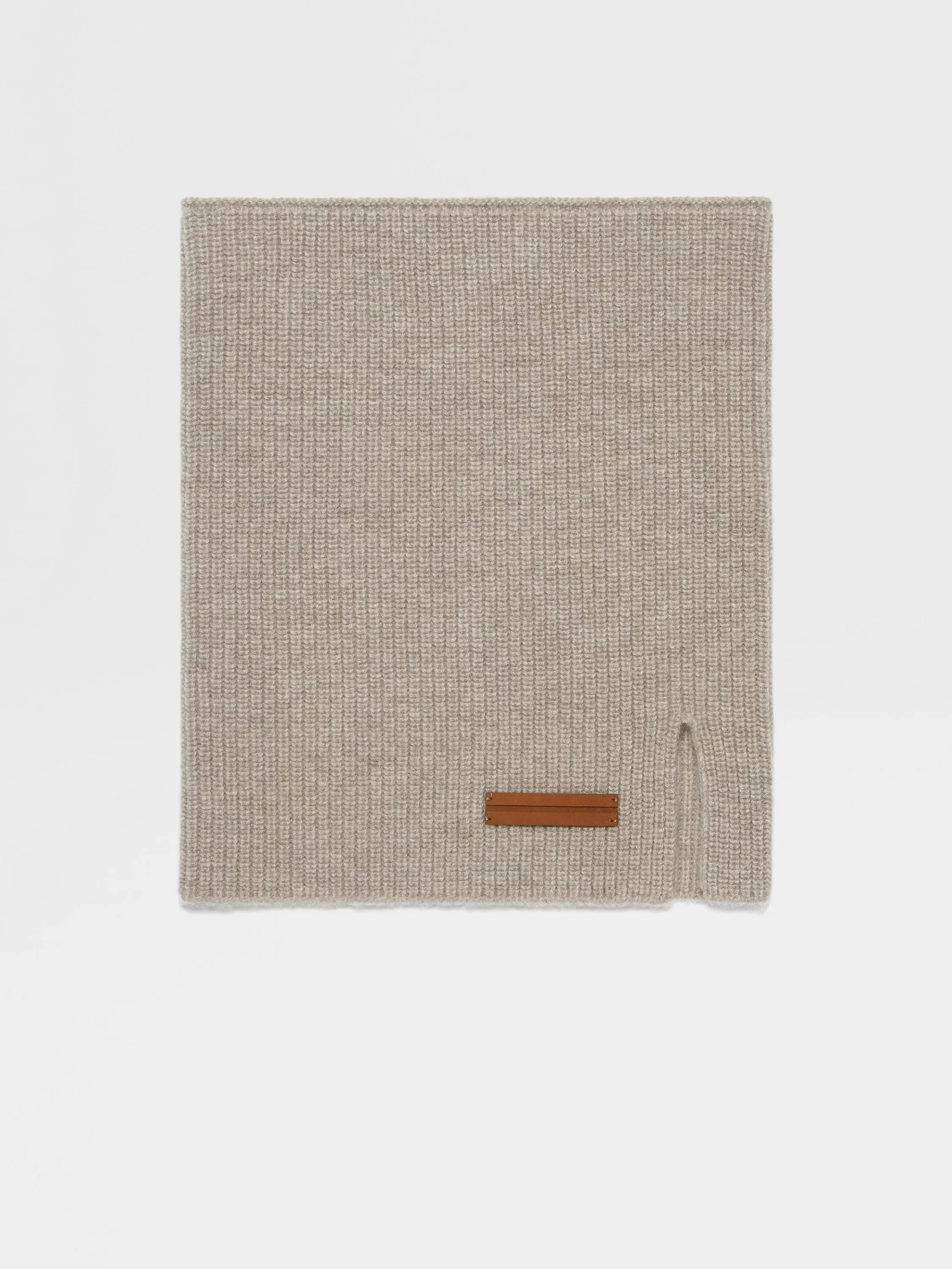 Store Halswärmer aus Oasi Cashmere in hellem Taupe Handschuhe, Schals Und Hüte