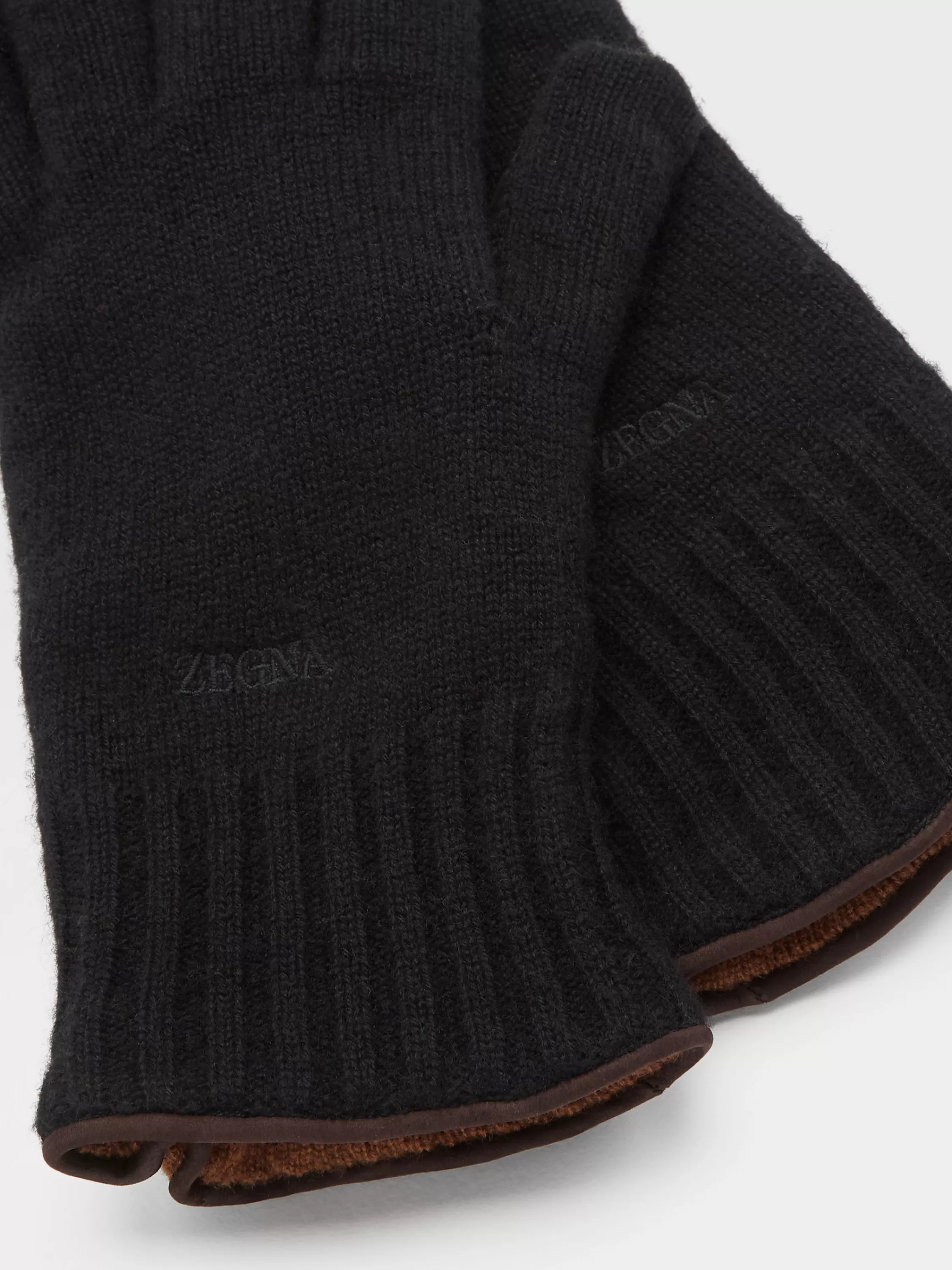 Discount Handschuhe aus Oasi Cashmere in Handschuhe, Schals Und Hüte
