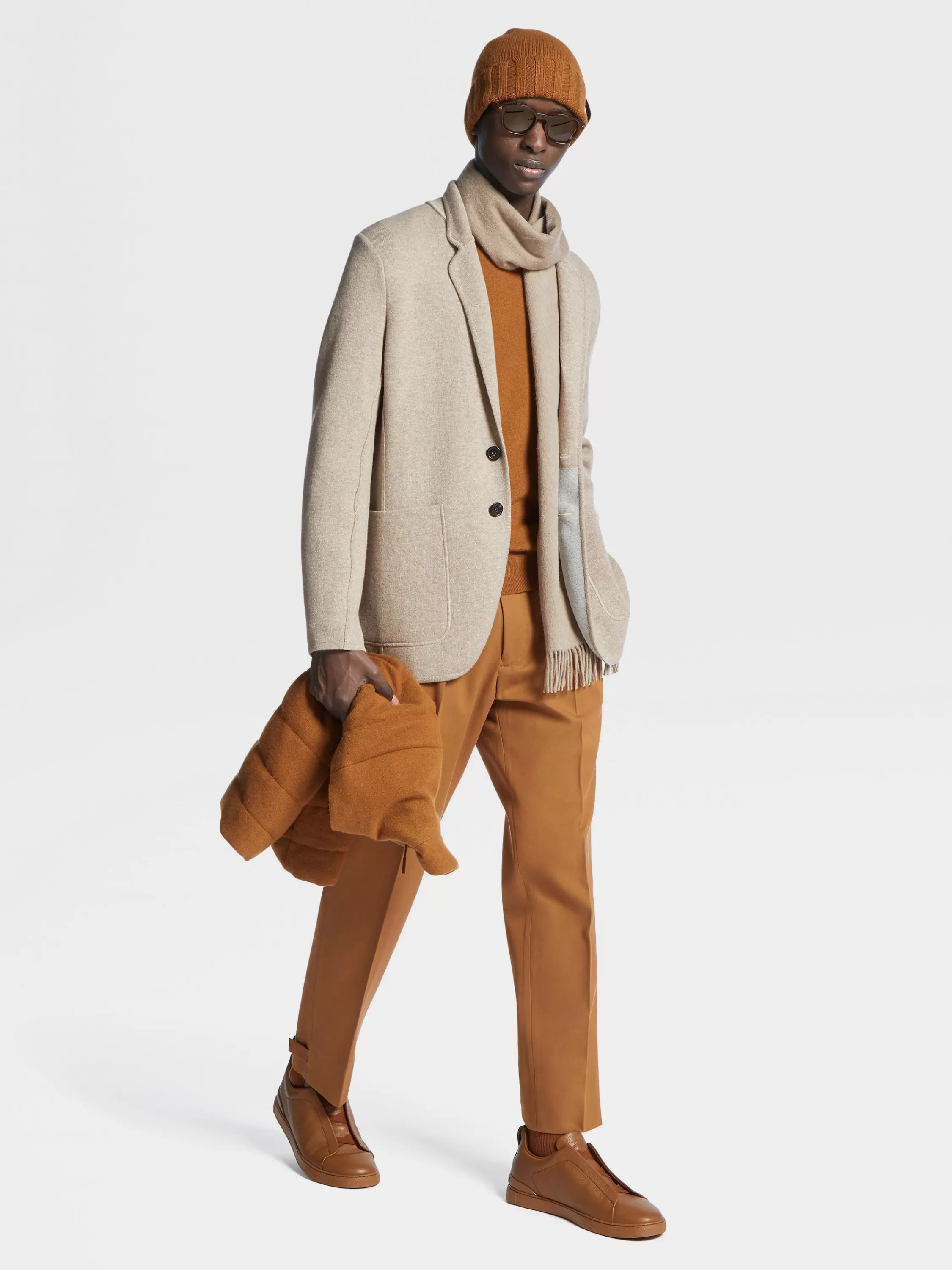 Hot Jacke aus Pure Cashmere in hellem Taupe Jacketts