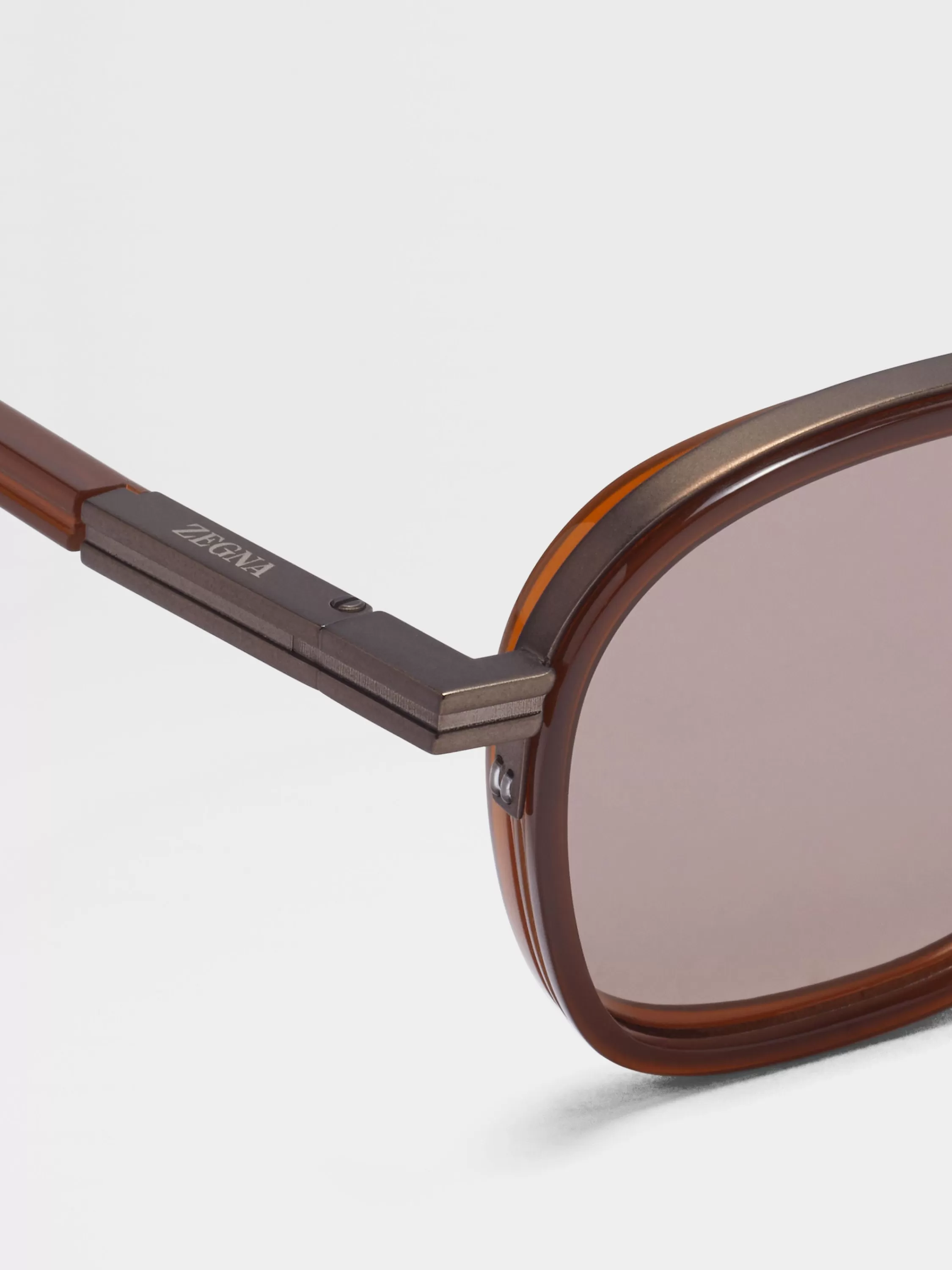Clearance Orizzonte I Sonnenbrille aus Acetat und Metall in dunklem Foliage Sonnenbrillen