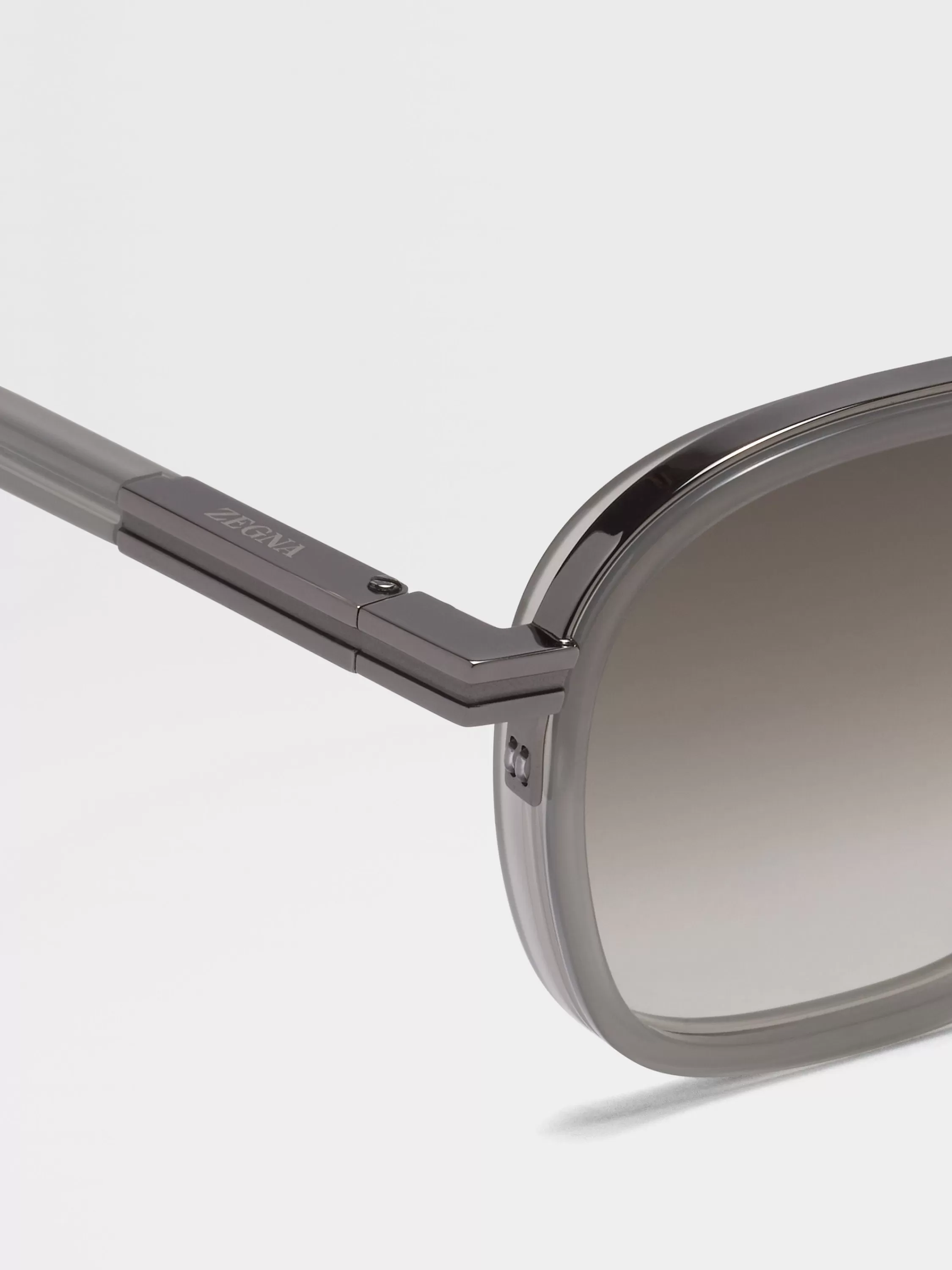 Online Orizzonte I Sonnenbrille aus transparentem, em Acetat und Metall Sonnenbrillen