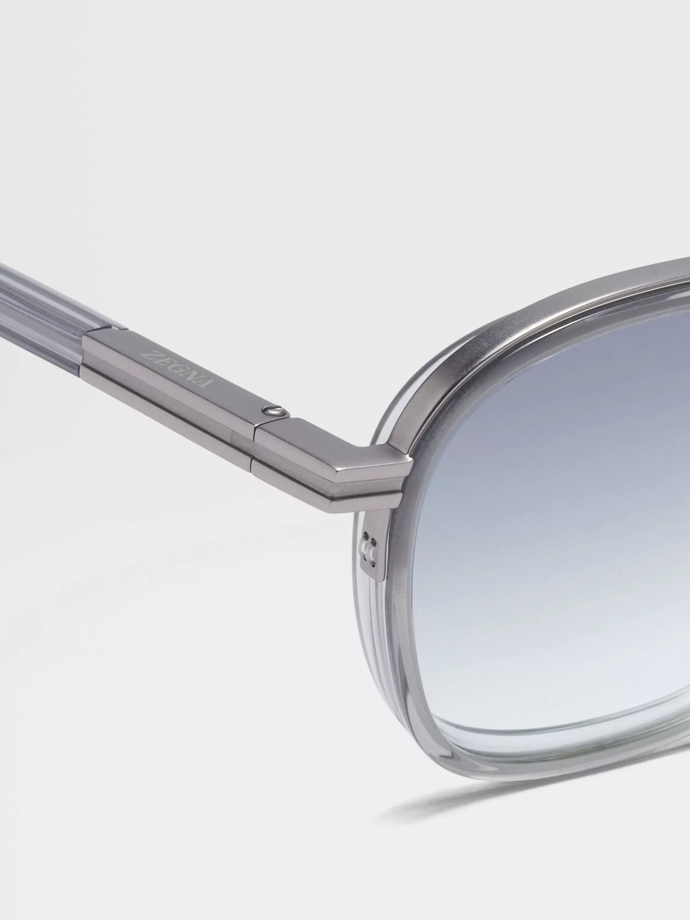 Best Orizzonte I Sonnenbrille aus transparentem, hellgrauem Acetat und Metall Sonnenbrillen