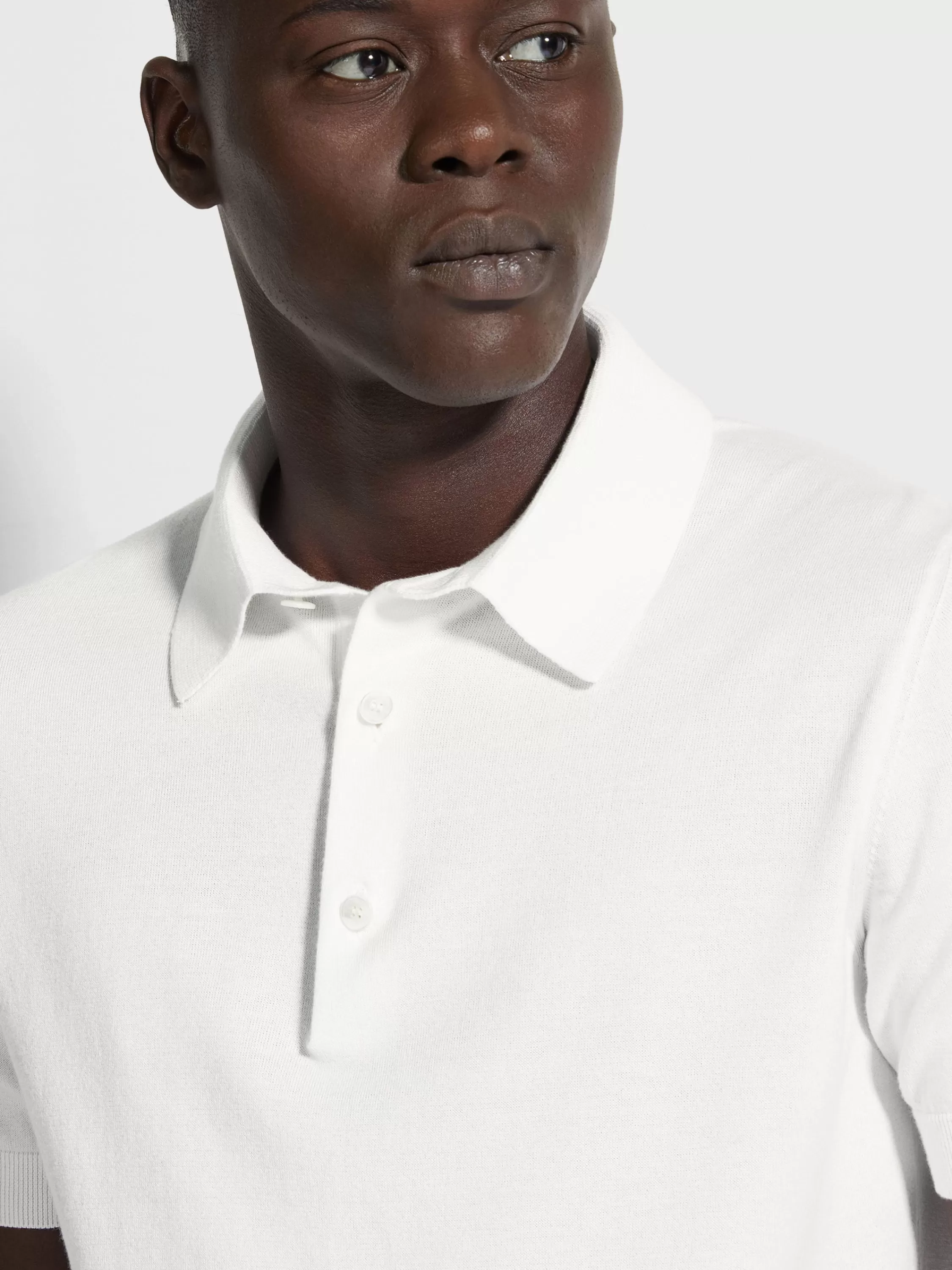Best Poloshirt aus Premium Cotton in Strickwaren