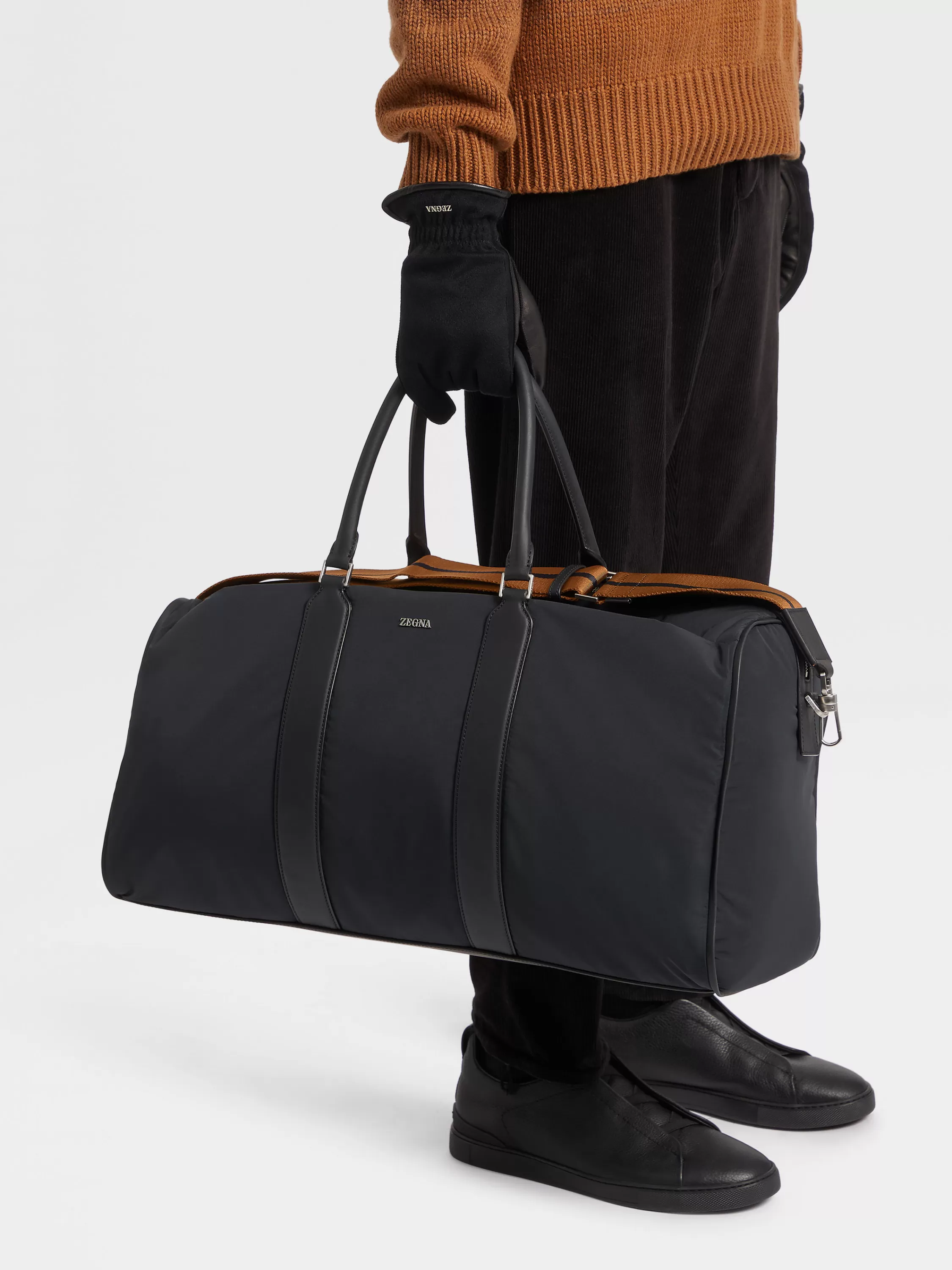 Best 55 Reisetasche aus Nylon in Taschen Und Portemonnaies
