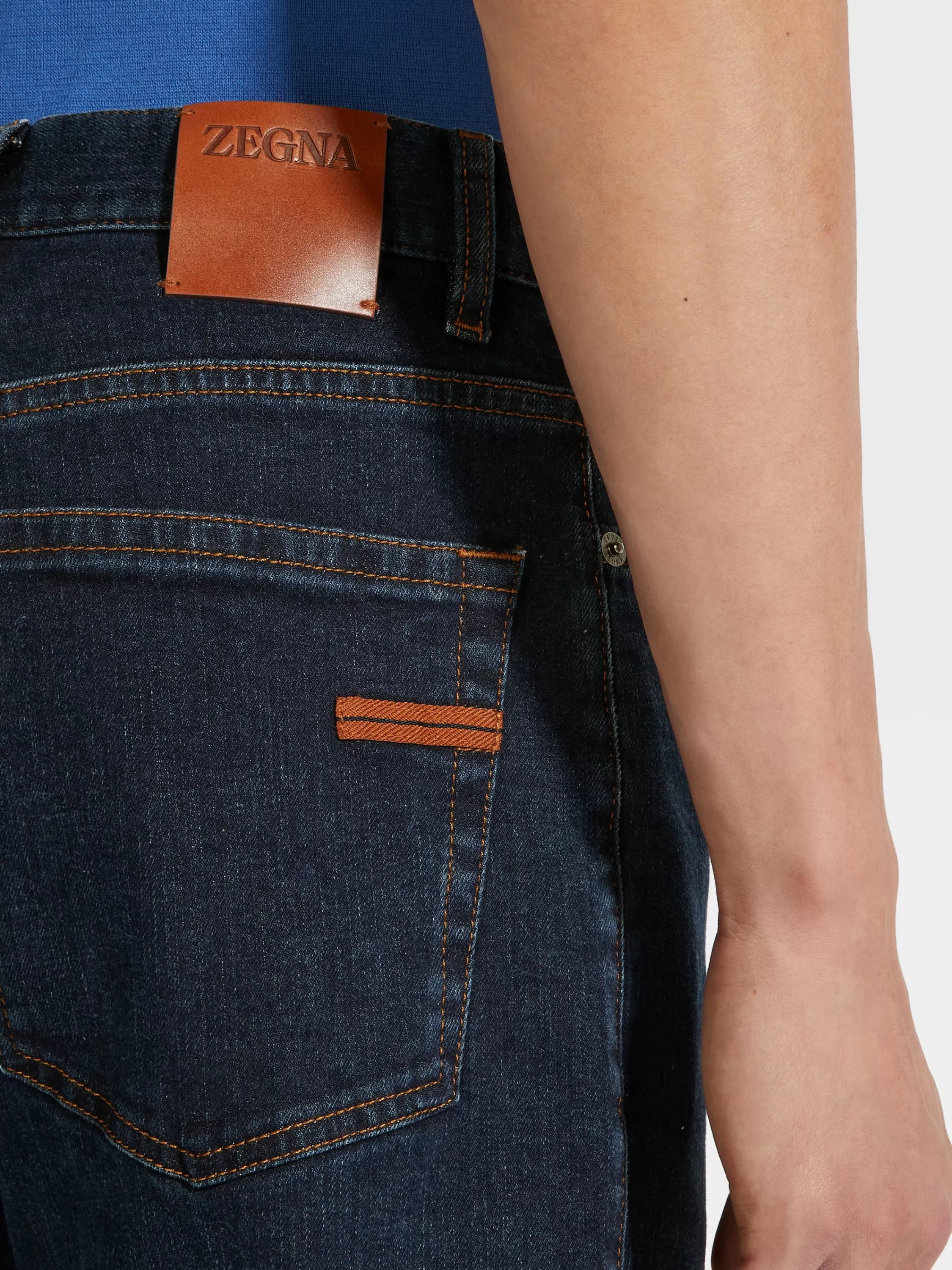 Fashion Roccia Jeans aus Stretch-Baumwolle mit Rinse-Waschung in Jeans