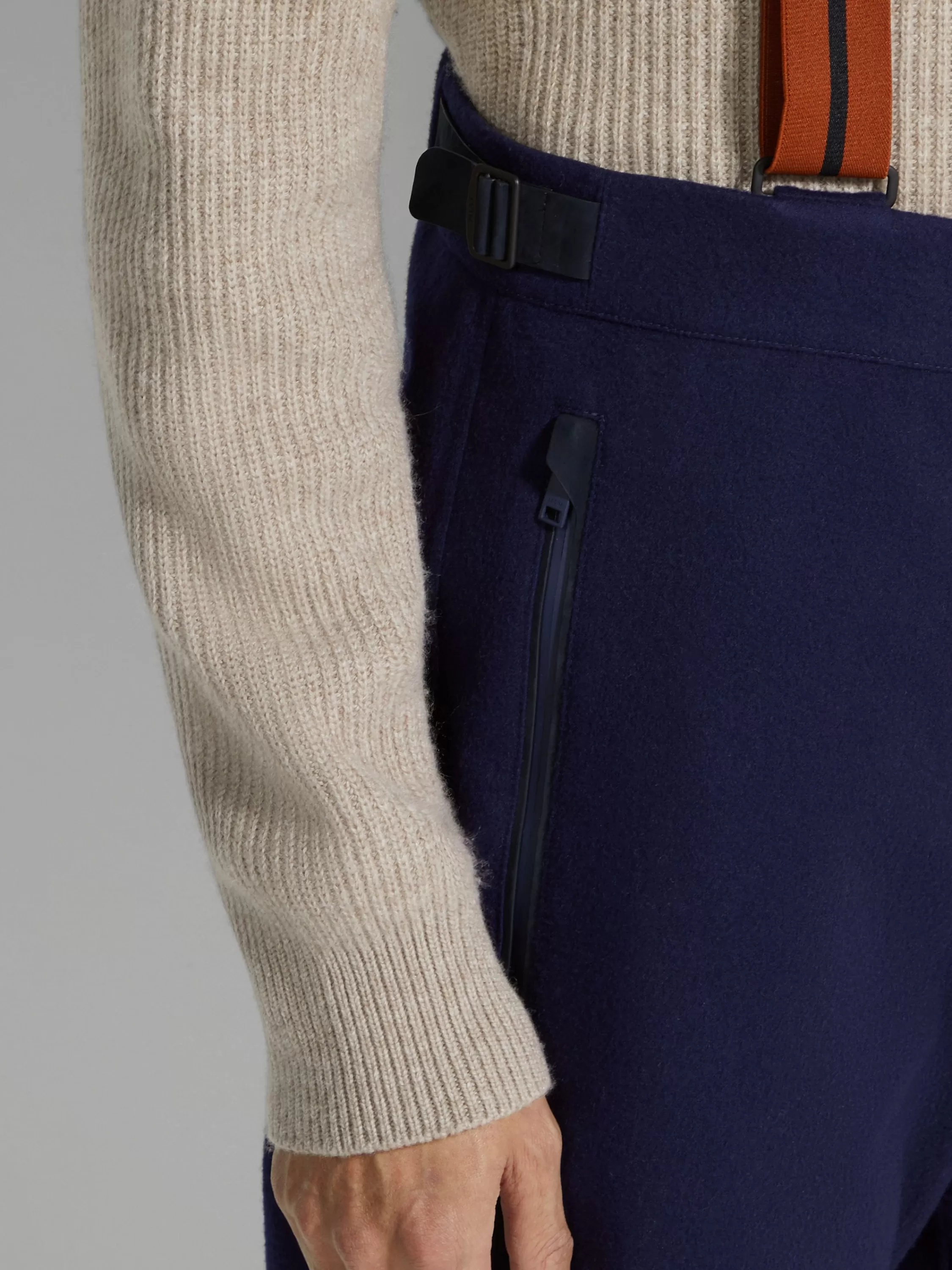 Discount Skihose aus Oasi Cashmere Hosen