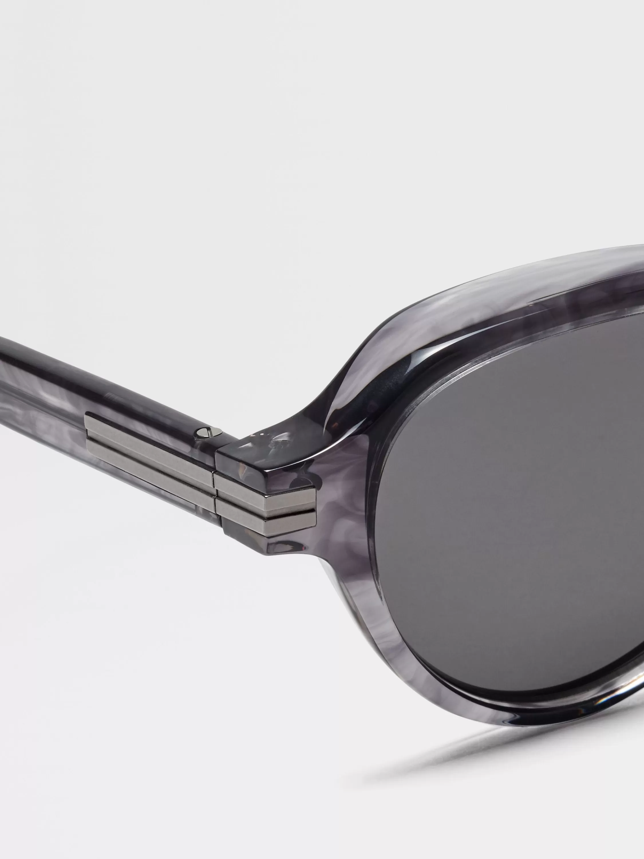 Cheap Sonnenbrille aus Acetat in transparentem Havana-Grau Sonnenbrillen