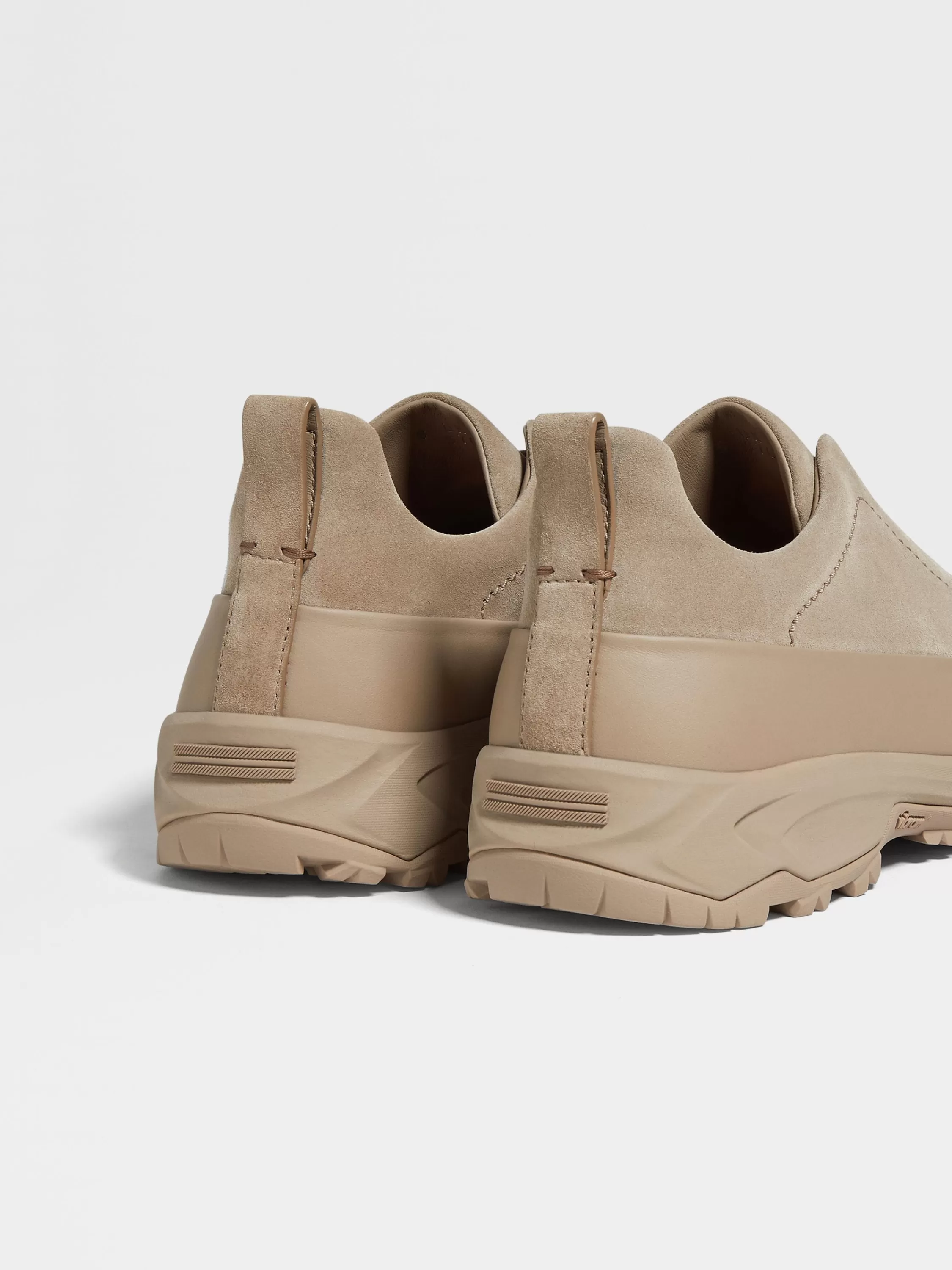 Cheap Triple Stitch™ Monte Sneaker aus Wildleder und Glattleder in hellem Taupe Sneaker