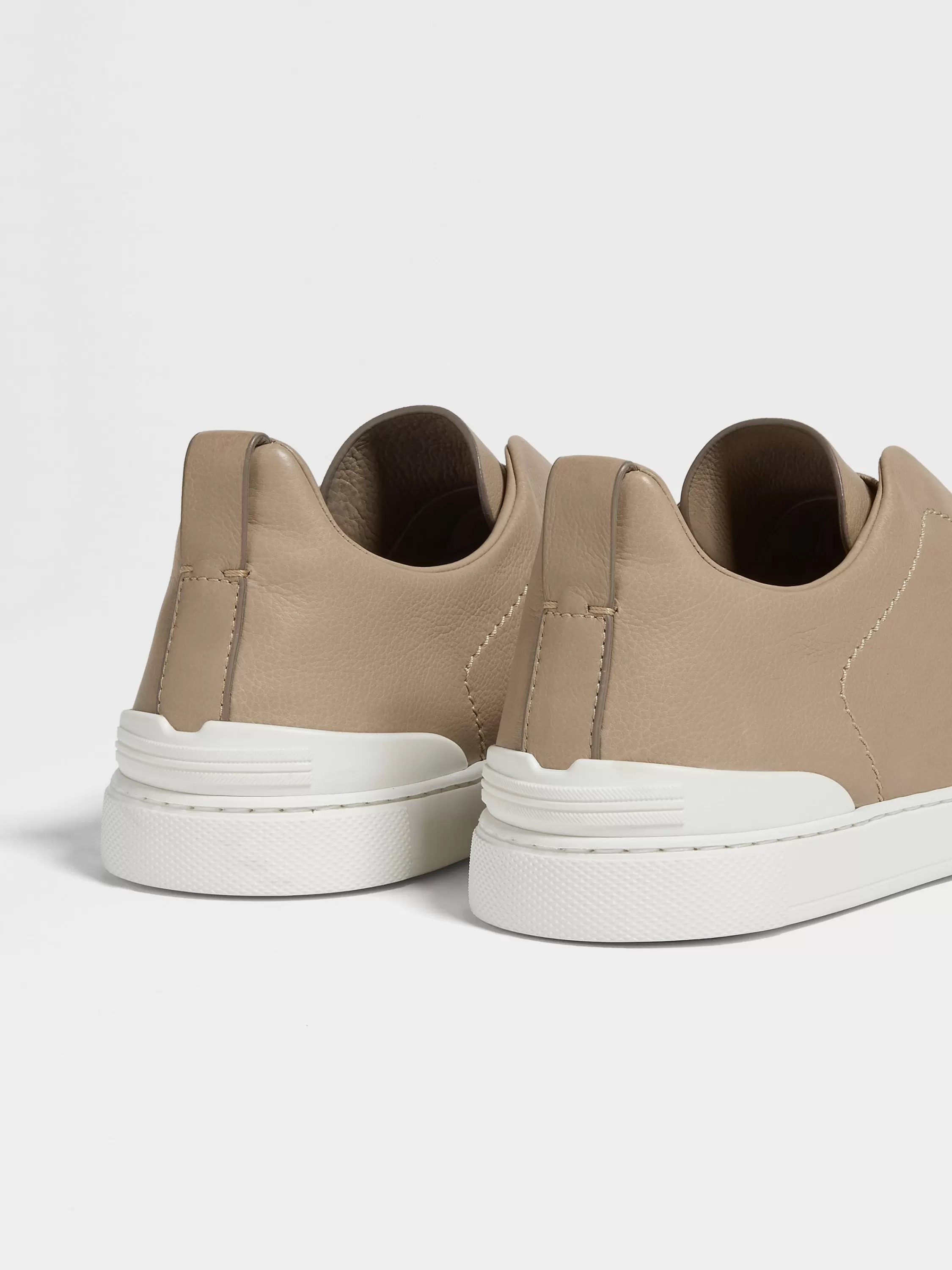 Outlet Triple Stitch™ SECONDSKIN Sneaker in hellem Taupe Sneaker