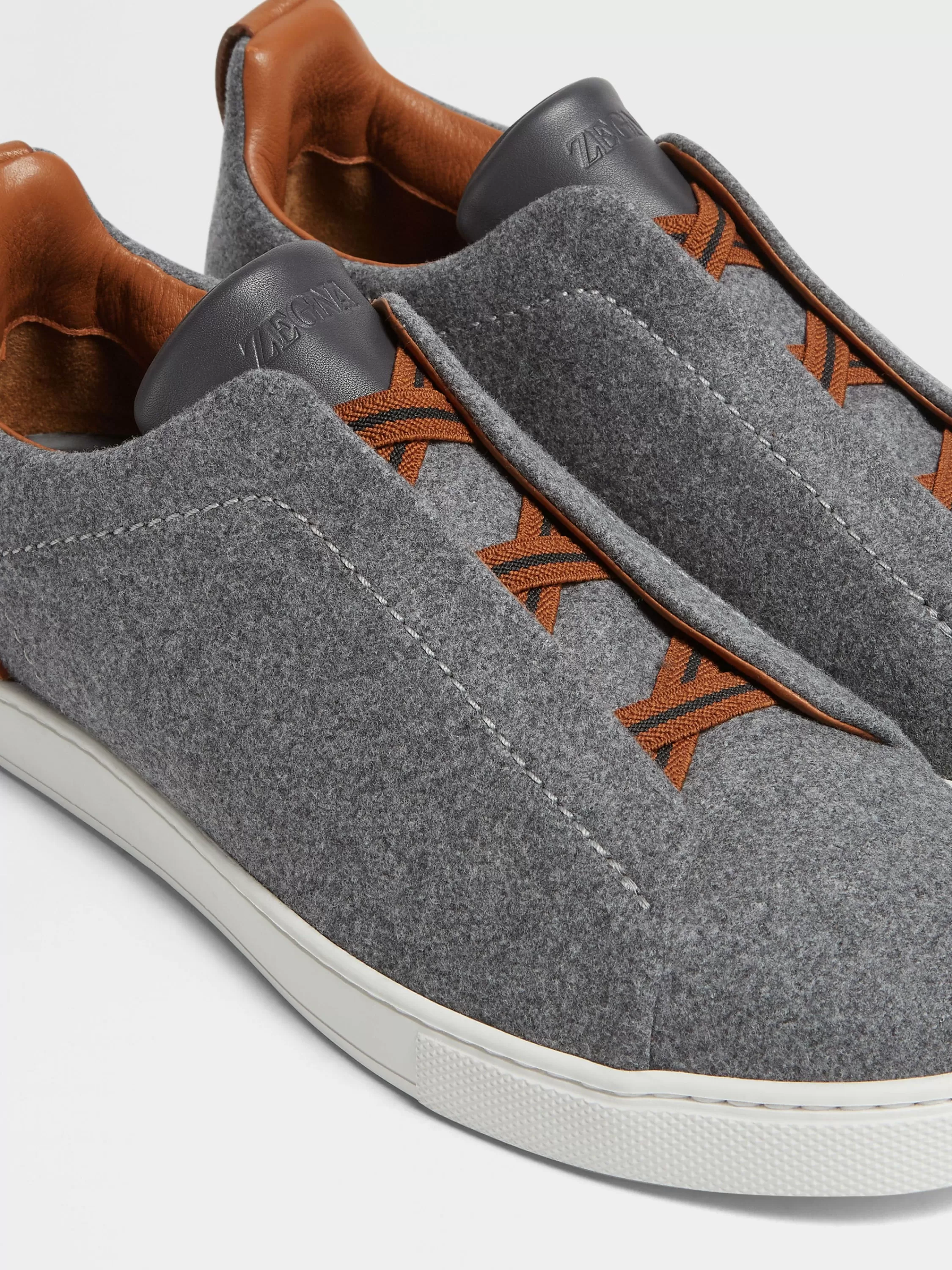 Cheap Triple Stitch™ Sneaker aus #UseTheExisting™ Wolle in meliertem Grau Sneaker