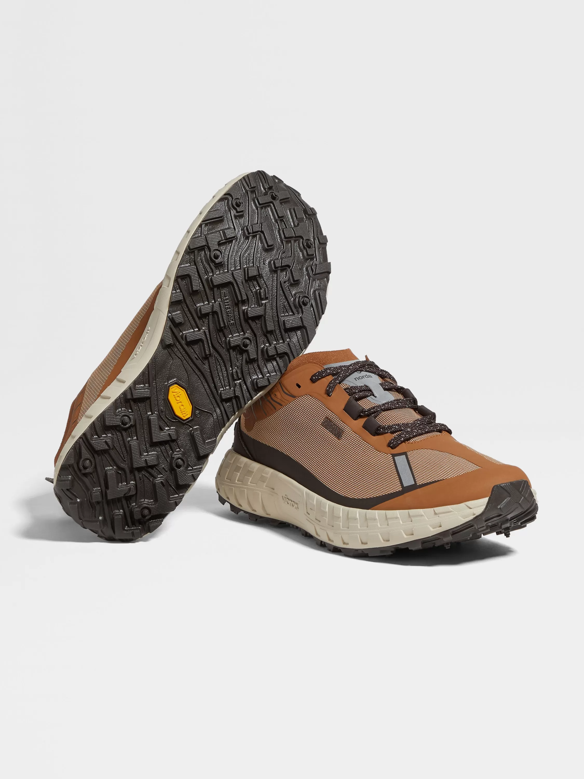 Best x norda™ 001 Sneaker aus technischem Gewebe in dunklem Foliage Sneaker