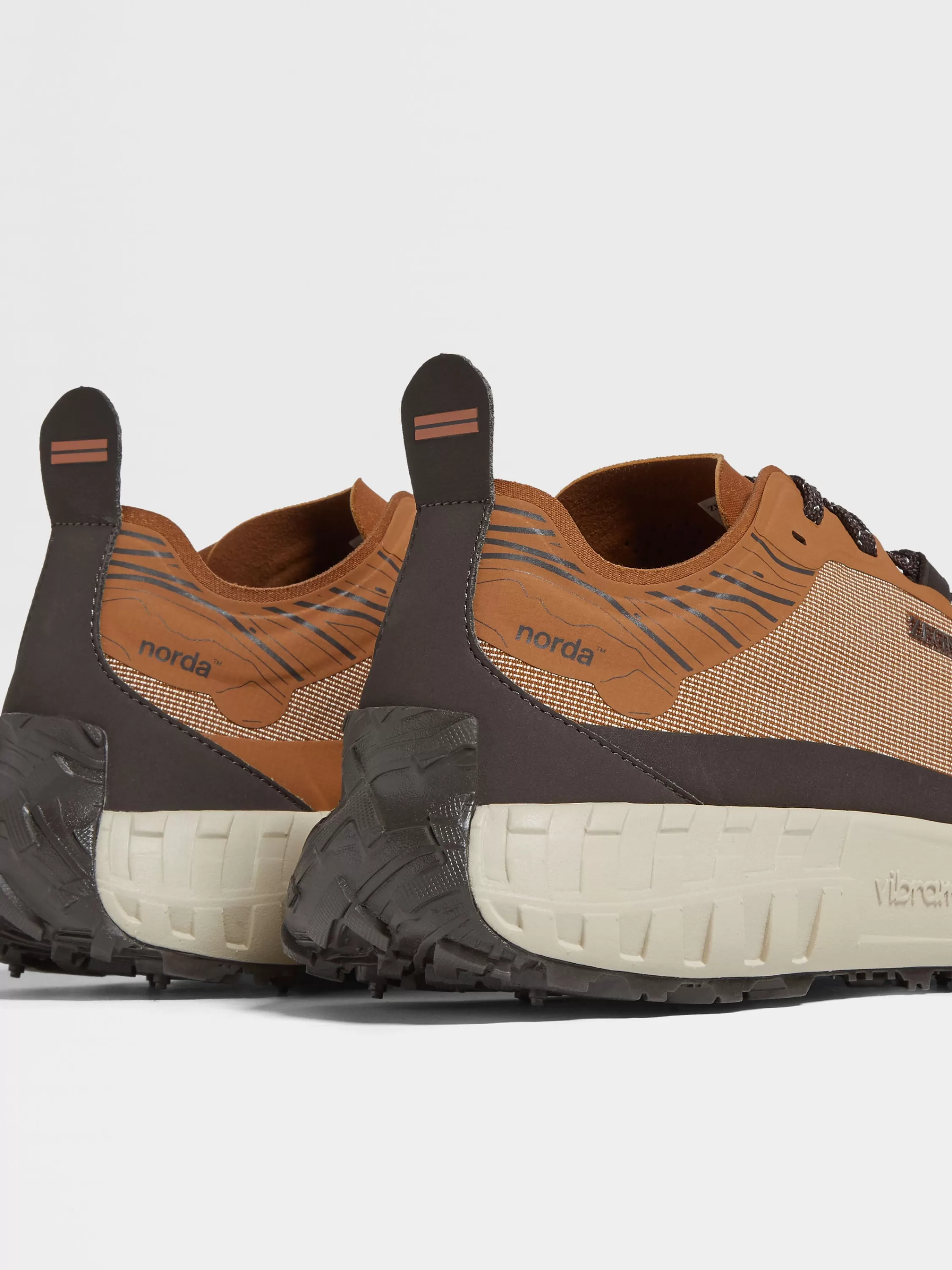 Best x norda™ 001 Sneaker aus technischem Gewebe in dunklem Foliage Sneaker